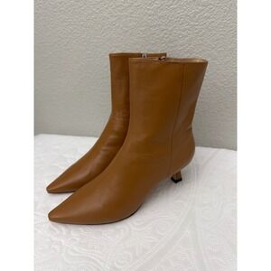 Lola Cruz Boots Tan Leather Pointed Toe Kitten Heel Size 41